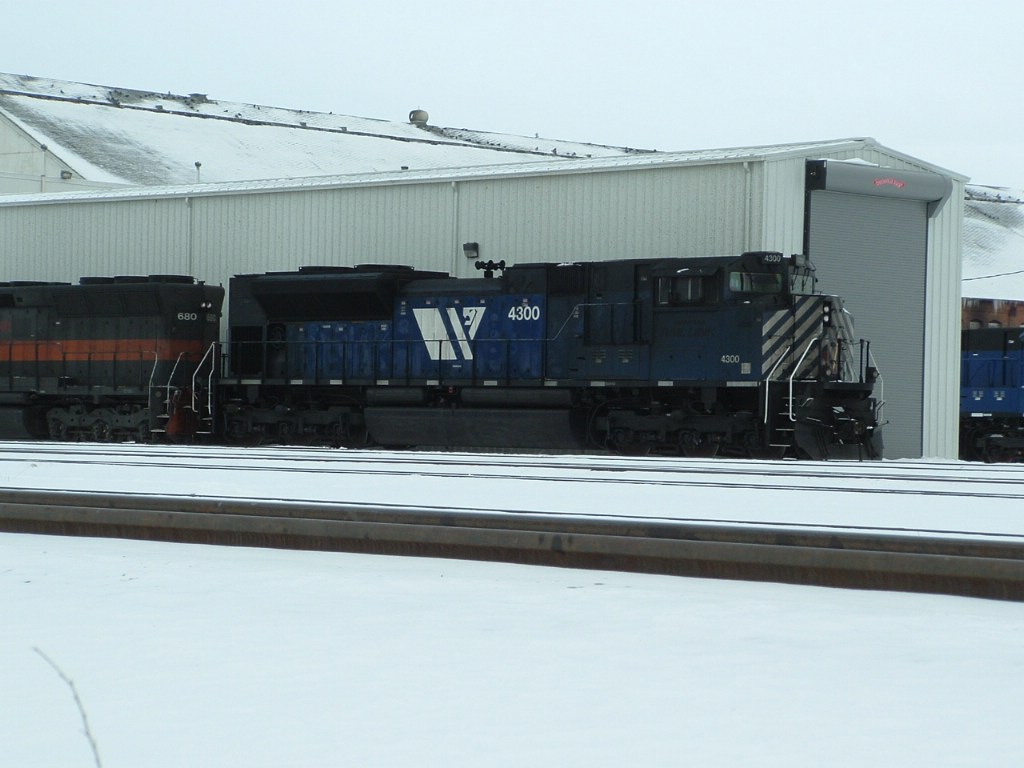 MRL 4300 SD70ACe showing off the hard work